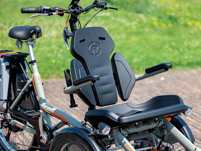 Bicicleta OPair con silla de ruedas incorporada