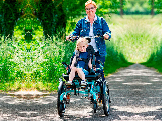 Bicicleta OPair con silla de ruedas incorporada